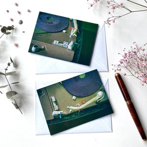 2er Set Fotoklappkarten – Vintage Schallplattenspieler aus Lost Place | Retro-Musikmotive mit Umschlag