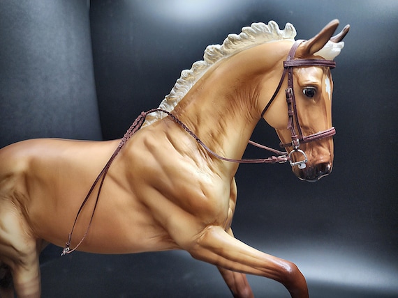 1:9 Scale LSQ Breyer Peter Stone Resin Model Horse English Bridle