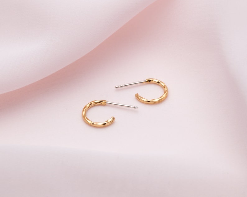 50th Birthday Gift for Women Girlfriend Gift, Baroque Pearl Earrings Gold Circle Earrings Freshwater Pearl Earrings