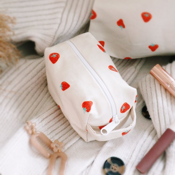 Mini Makeup Bag - Strawberry, cosmetic bag, toiletry bag, travel bag, canvas makeup bag