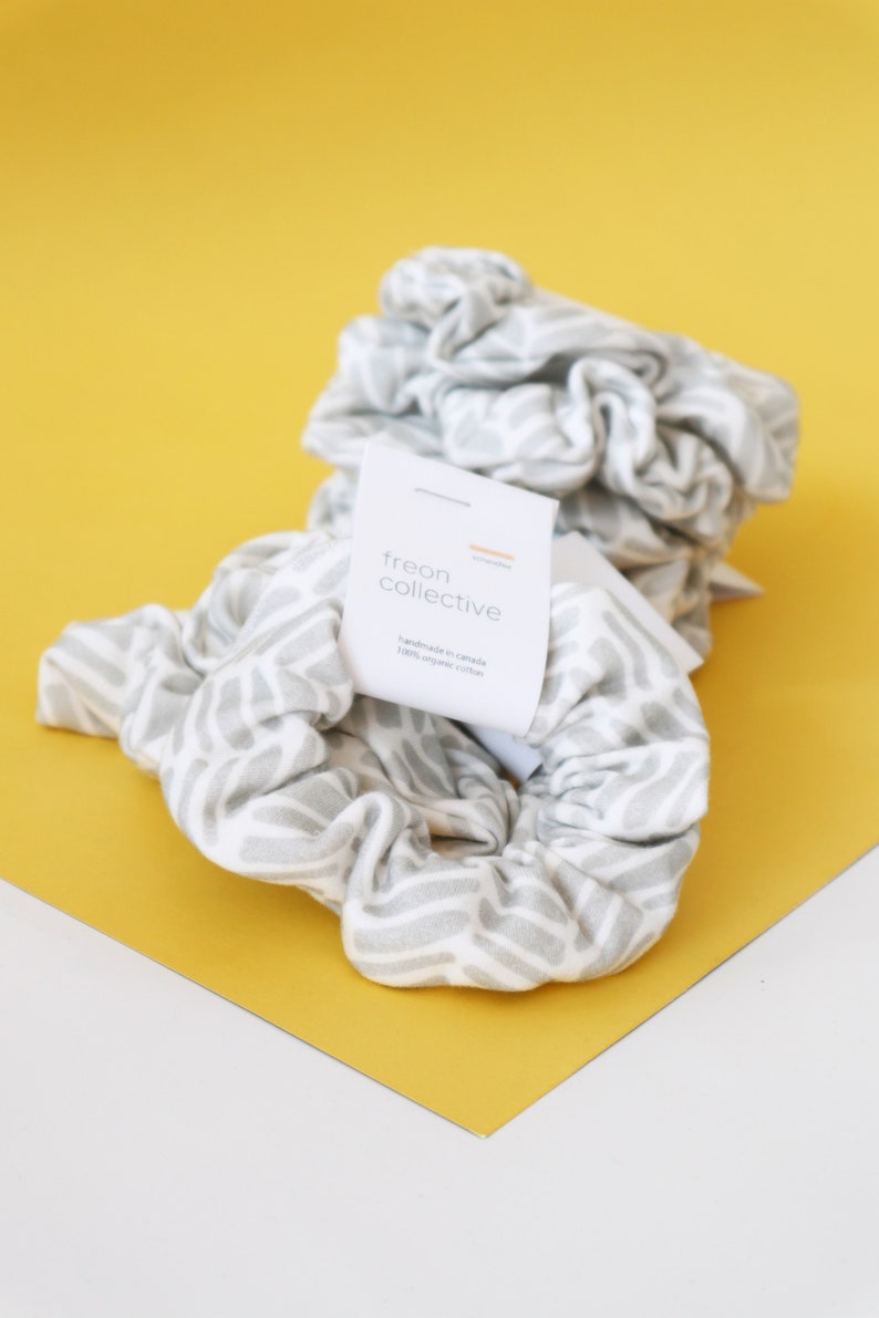 100/% Organic Cotton Hair Scrunchie Grey Chevron