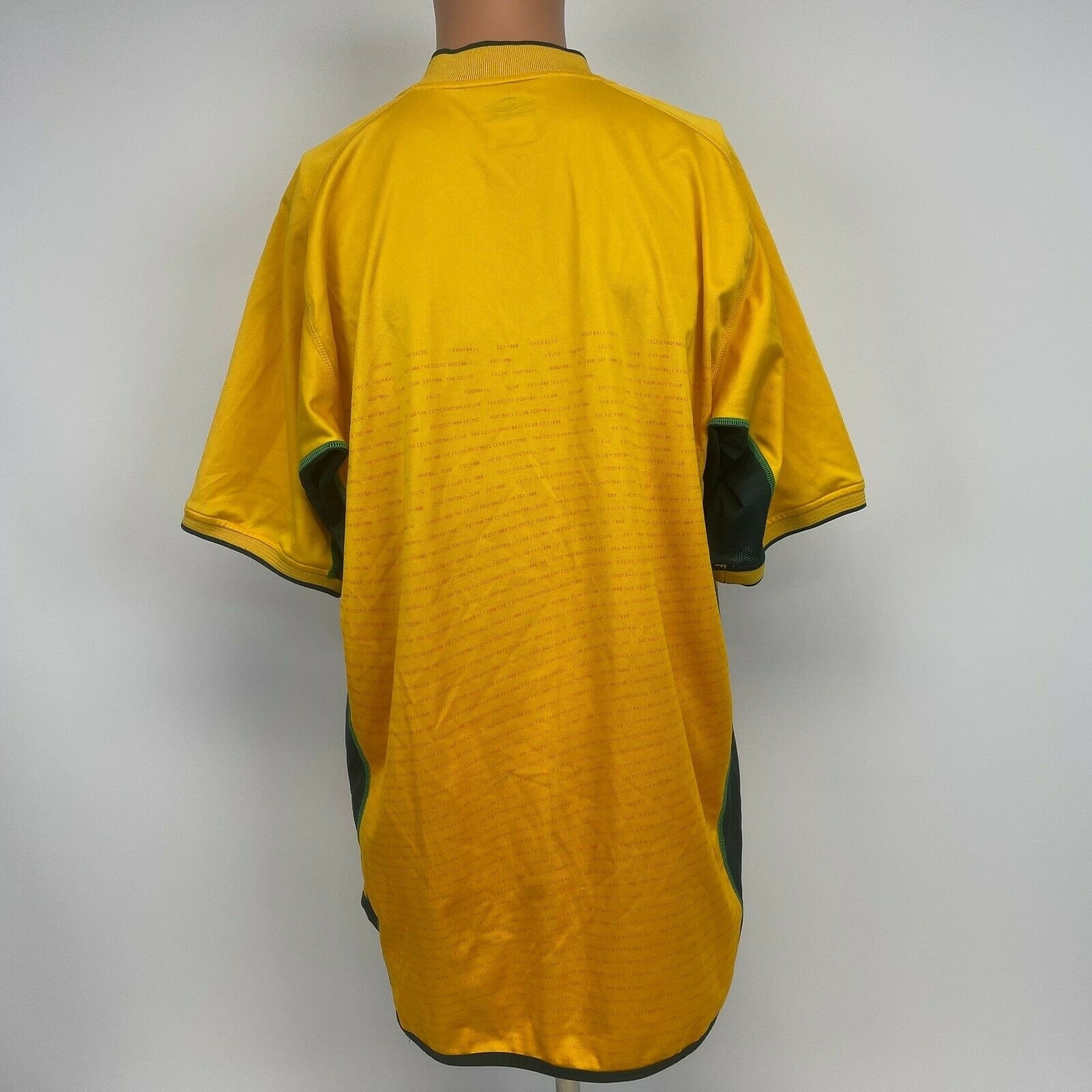 適当な価格 Umbro Celtic FC Vapa Tech Soccer Jersey Vtg 2002 Scottish ウェア