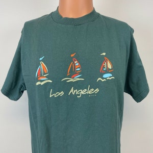Los Angeles California Sailboats Camiseta Vintage anos 90 Tultex Verde Tamanho M