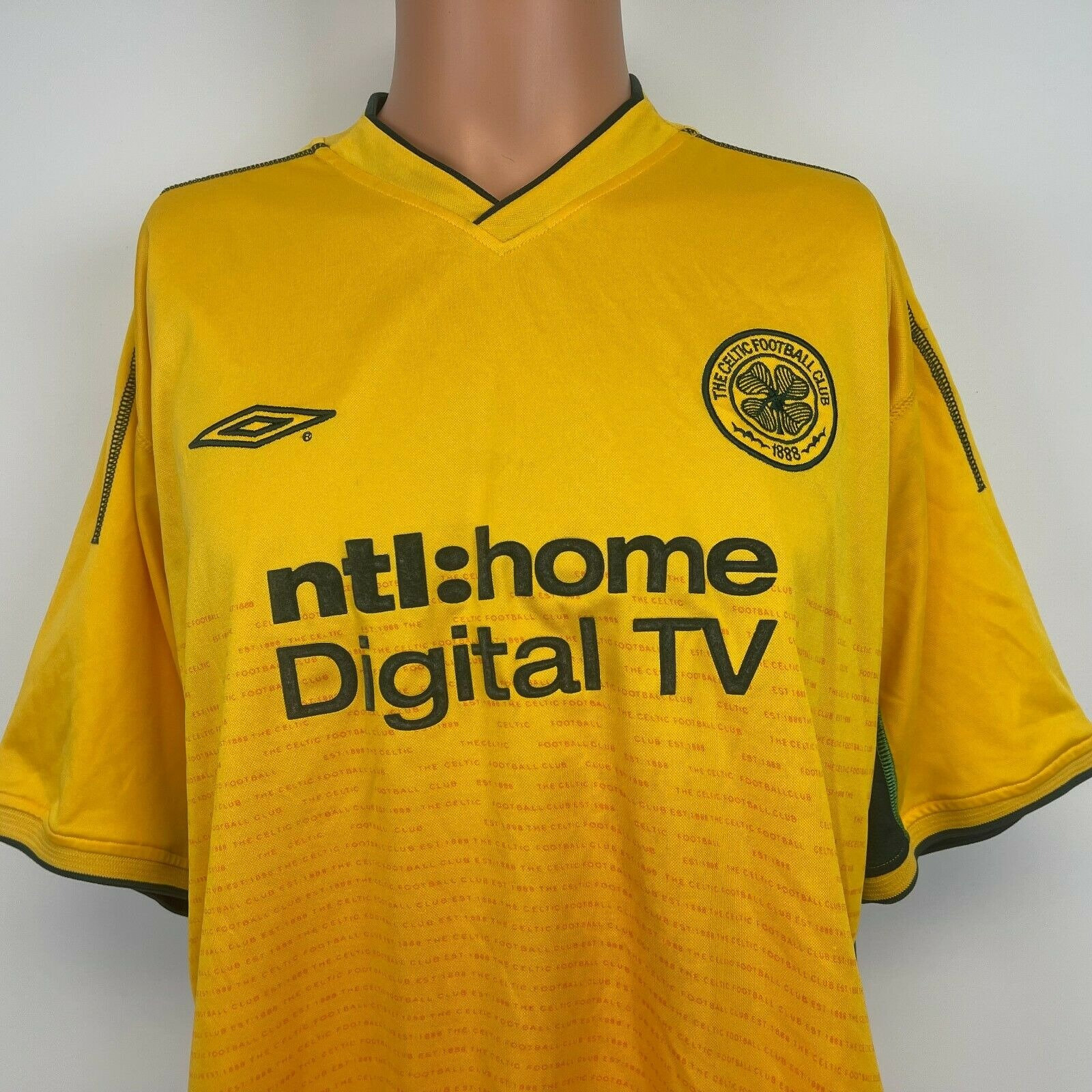 Celtic FC Yellow Striped Nike Soccer Jersey - 5 Star Vintage
