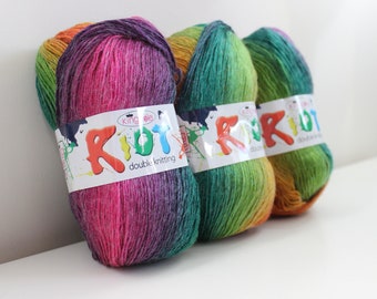 King Cole Riot DK Colour Changing Yarn, 3 x 100gm balls of wool blend self striping yarn in shade 1951 Caribbean