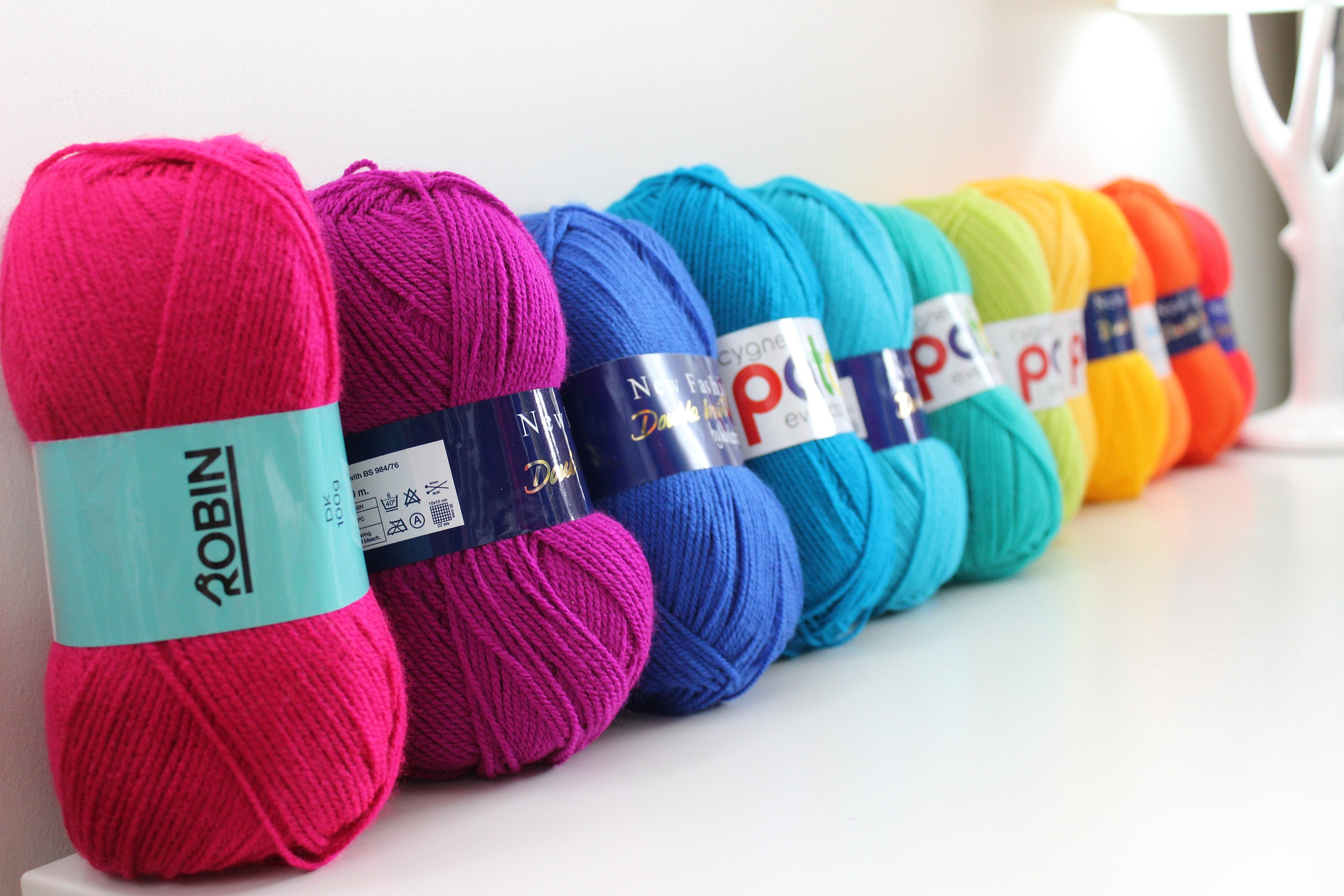 ACRILAN 3 HEBRAS [Multicolor Pack] - 15grs 12-Pack of 3-thread yarn for  crafts