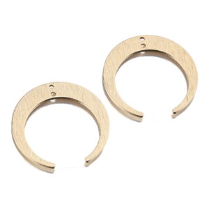 10 Brass Horn Moon Charm, Raw Brass Crescent Moon Charms , Earrings  Findings 28x27mm