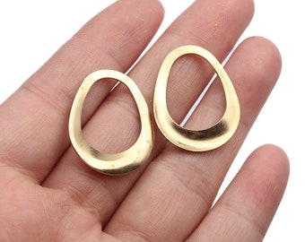 10 Raw Brass Irregular Circle Drop Charm ,earring connectors,Brass earrings charms,Earring pendant,jewelry accessories 21x27mm