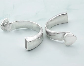 3 Pieces Antique Silver Heart side Bracelet Clasps, 10x5mm Hook Clasp, Half Cuff Leather Bracelet Findings
