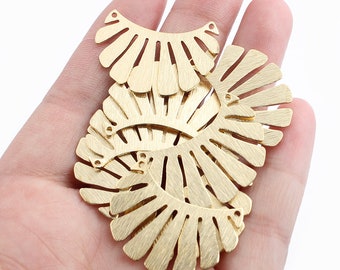10 colgantes de conector de abalorio de medio girasol de latón crudo para hacer collares y pendientes 30x22x0,8mm