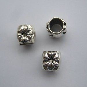 5pcs Antique Silver Flower Slider Spacer 10mm round leather findings