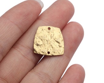 20 Raw Brass Hammered Geometric trapezoid Charm ,earring connectors,Brass earrings charms,Earring pendant,jewelry accessories 17x17mm
