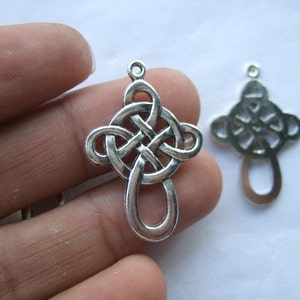 10 Antique Silver Celtic Knot Charms 33 x 22mm