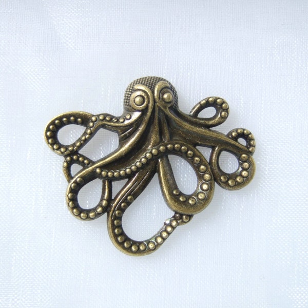 4 Antique Bronze Octopus Pendants , Nautical Pendants , Steampunk 43x35mm ,