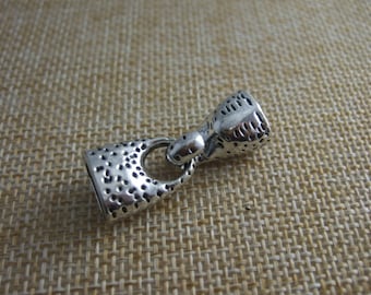 5 antycznych srebrnych zapięć do bransoletki z haczykiem na skórzanym sznurku o wymiarach 9 mm x 6 mm