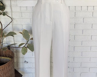 Sag Harbor/Off White Trousers/Size 8P/28&quot; Waist/Straight Leg/90&#39;s/Women&#39;s/Y2k/High Waist