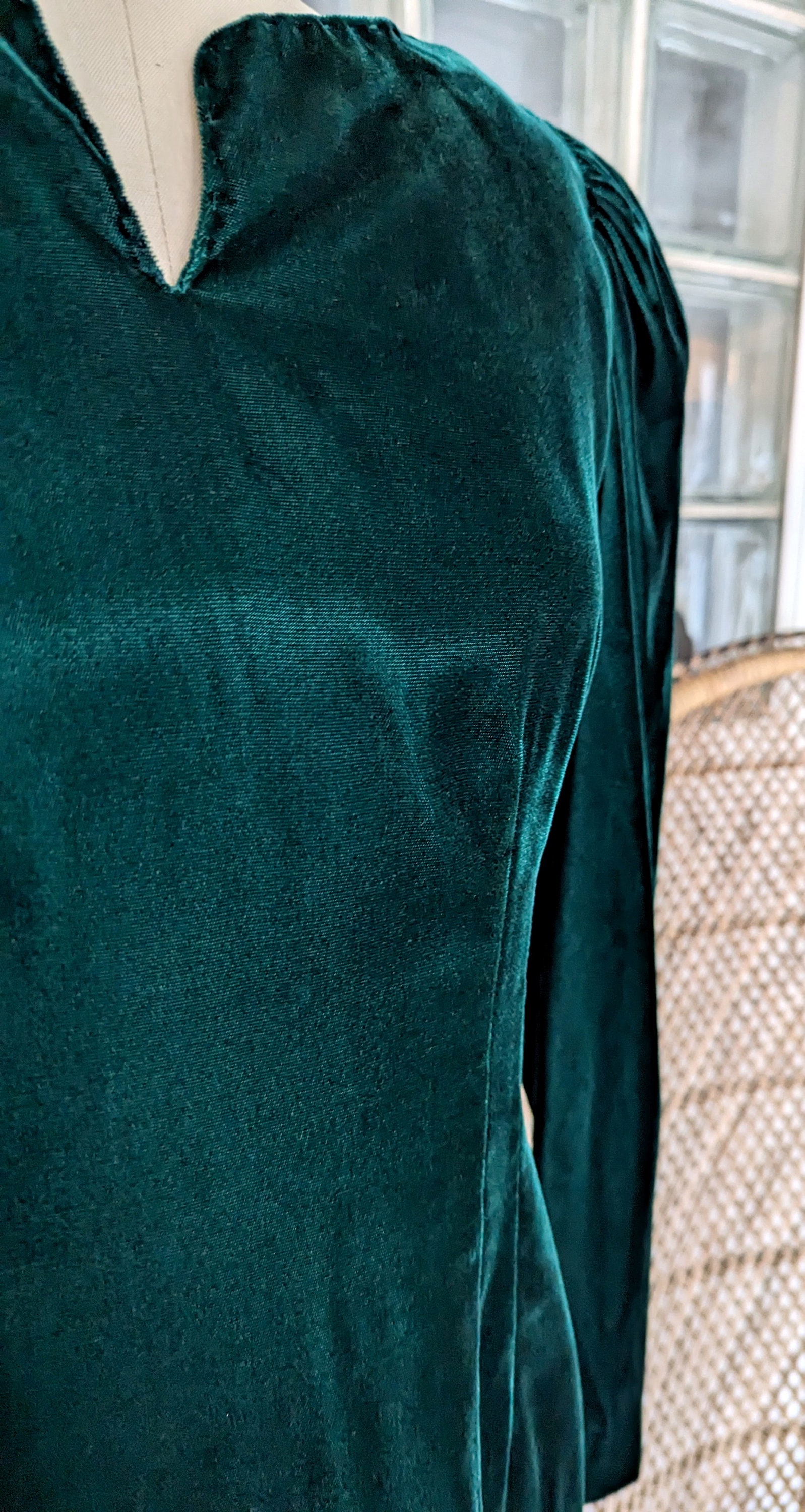 Vintage Emerald Green Velvet Mini Dress/Puff Sleeves/Party/Cocktail