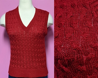 Panther/Vintage 70's Red Knit Sweater Vest/Sleeveless Sweater/Layering Sweater/Woven Knit