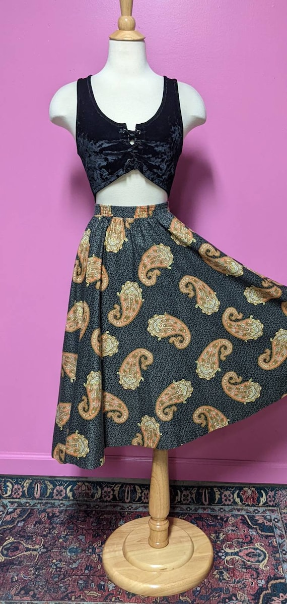 Vintage Gray Paisley Print Skirt/Size Medium/Elas… - image 5