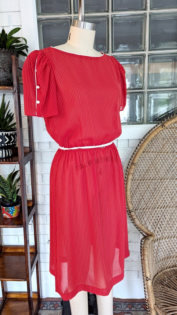 70's/80's Sheer Red Striped Dress/Short Sleeve/Wo… - image 5