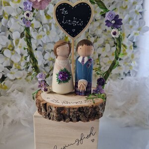 Personalisierte hölzerne Hochzeitstorte Topper, Gay Hochzeit, Braut und Bräutigam, Lgbt Bild 5