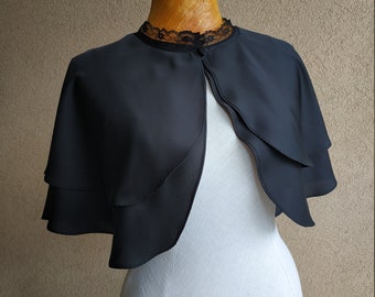 Black cape, Romantic black capelet, Gothic Elegant black cape, Black wedding cape, Shoulder wrap, Dress cover up, Costume cape, Prom...