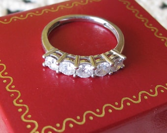 Genuine Diamond 5 Stone Wedding/Anniversary Band Ring 1.00 TCW 14K White Gold Size 7.25