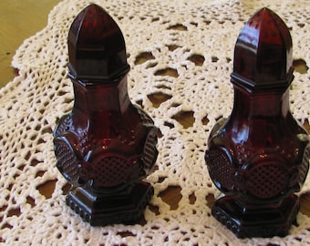 Avon Cape Cod 1876 Ruby Red Collection Salt and Pepper Shaker Set