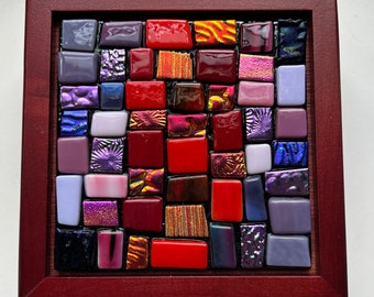 Medium Mosaic Purple/Red Box