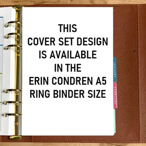 Puede incluir: Un archivador Erin Condren A5 marr&oacute;n con anillas doradas. El archivador tiene una cubierta texturizada e incluye pesta&ntilde;as mensuales. El texto en una p&aacute;gina blanca dice: "ESTE DISE&Ntilde;O DE CONJUNTO DE CUBIERTA EST&Aacute; DISPONIBLE EN EL TAMA&Ntilde;O DE CARPETA DE ANILLAS ERIN CONDREN A5."