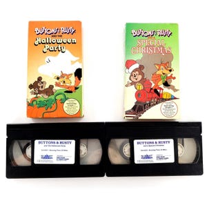 Buttons & Rusty och Halloweenfesten Jul VHS med omslag