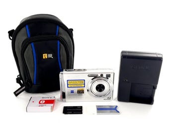 Sony Cyber-shot DSC-W80 7.2MP Digital Camera w/ Charger, Battery, Card Tested