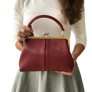 Damen Umhängetasche Leder Handtasche in verschiedenen Farben - Kleine Olive- Personalisierbar