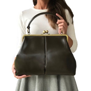 Leather handbag, Leather Purse "Vintage Olive" in darkgreen, shoulder bag, Kiss lock Bag, Kiss lock Purse, Frame Bag, Retro