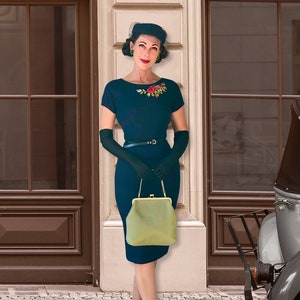 Women's Crossbody Bag Pastel Green 'Zoe' Vintage Leather Handbag image 1