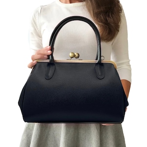 Leather Purse, Leather Handbag "Big Aurelie" in black, Kiss Lock Handbag, Top Handle Bag, Personalizable Bag