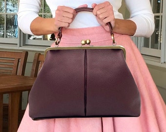 Sac rétro pour femme "Olivia" en rouge vin, sac à bandoulière et sac à poignée en cuir