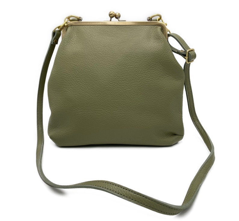 Women's Crossbody Bag Pastel Green 'Zoe' Vintage Leather Handbag image 7