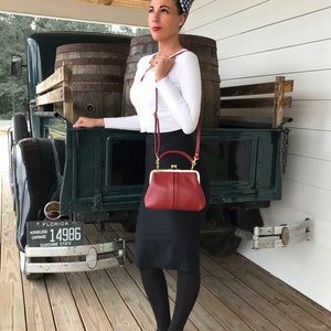 Handbags Leather, Small Leather Purse Small Olive in dark red, Leather Bag, Shoulder Bag, Top Handle Bag, Kiss Lock image 2