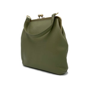 Women's Crossbody Bag Pastel Green 'Zoe' Vintage Leather Handbag image 5