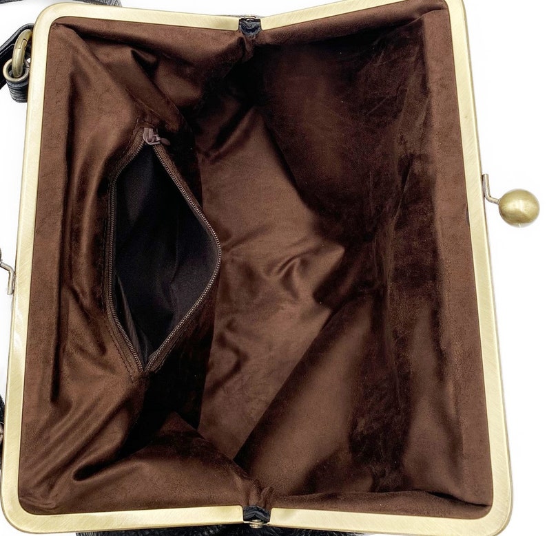 Leather handbag, Leather Purse Vintage Olive in black, shoulder bag, Kiss lock Bag, Kiss lock Purse, Frame Bag, Retro image 8