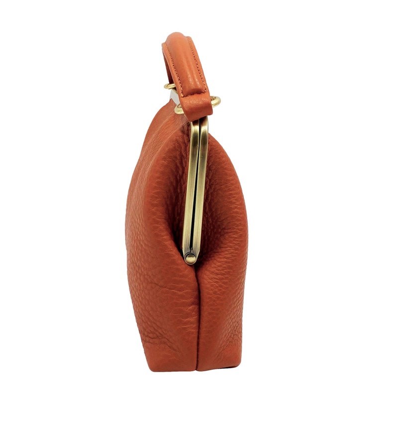 Leather Handbag Little Olive , Vintage bag, Shoulder bag, handmade, leather bag, kiss lock bag image 6