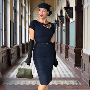 Vintage women's leather bag - Small Olive in dark green, handbag and shoulder bag, handmade image 13