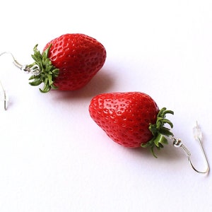 Strawberry earrings Strawberry jewelry berry jewelry strawberry polymer clay jewelry summer jewelry gift for her fruit jewelry fake food image 1