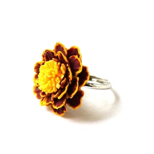 Marigold ring simple ring floral ring flower ring marigold jewelry polymer clay jewelry floral jewelry Halloween jewelry fall flower marigol