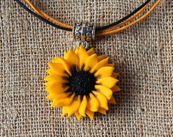 sunflower pendant necklace polymer clay jewelry gift for her Floral jewelry bridesmaid jewelry Wedding sunflower jewelry yellow flower penda