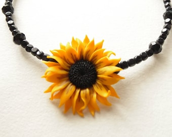 Sunflower necklace sunflower pendant polymer clay jewelry wedding jewelry sunflower jewelry bridesmaid jewelry floral jewelry flower pendant