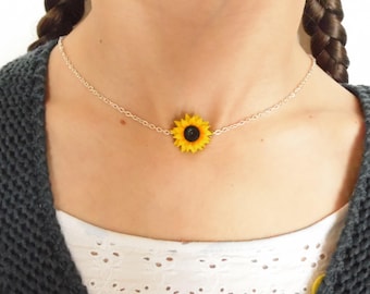 Sunflower choker sunflower necklace sunflower pendant polymer clay jewelry wedding jewellery sunflower jewelry gift for her bridesmaid jewel