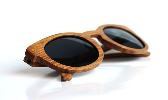 Lunettes De Soleil PROOF CASCADE - Verres Polarisés Noir, Monture Rouge - Avec étui En Bois