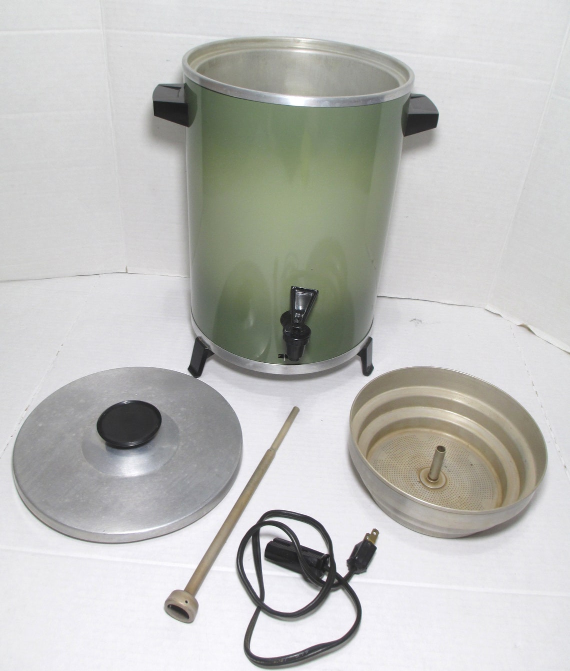 Vintage West Bend Percolator 30 Cup Coffee Maker Avocado Green Etsy